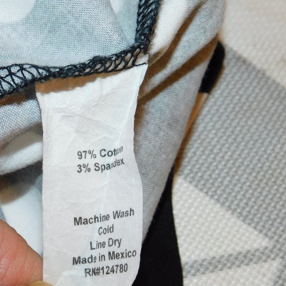 Shabby Apple Black Polka Dot Dress Size 6 - Picture 9 of 9